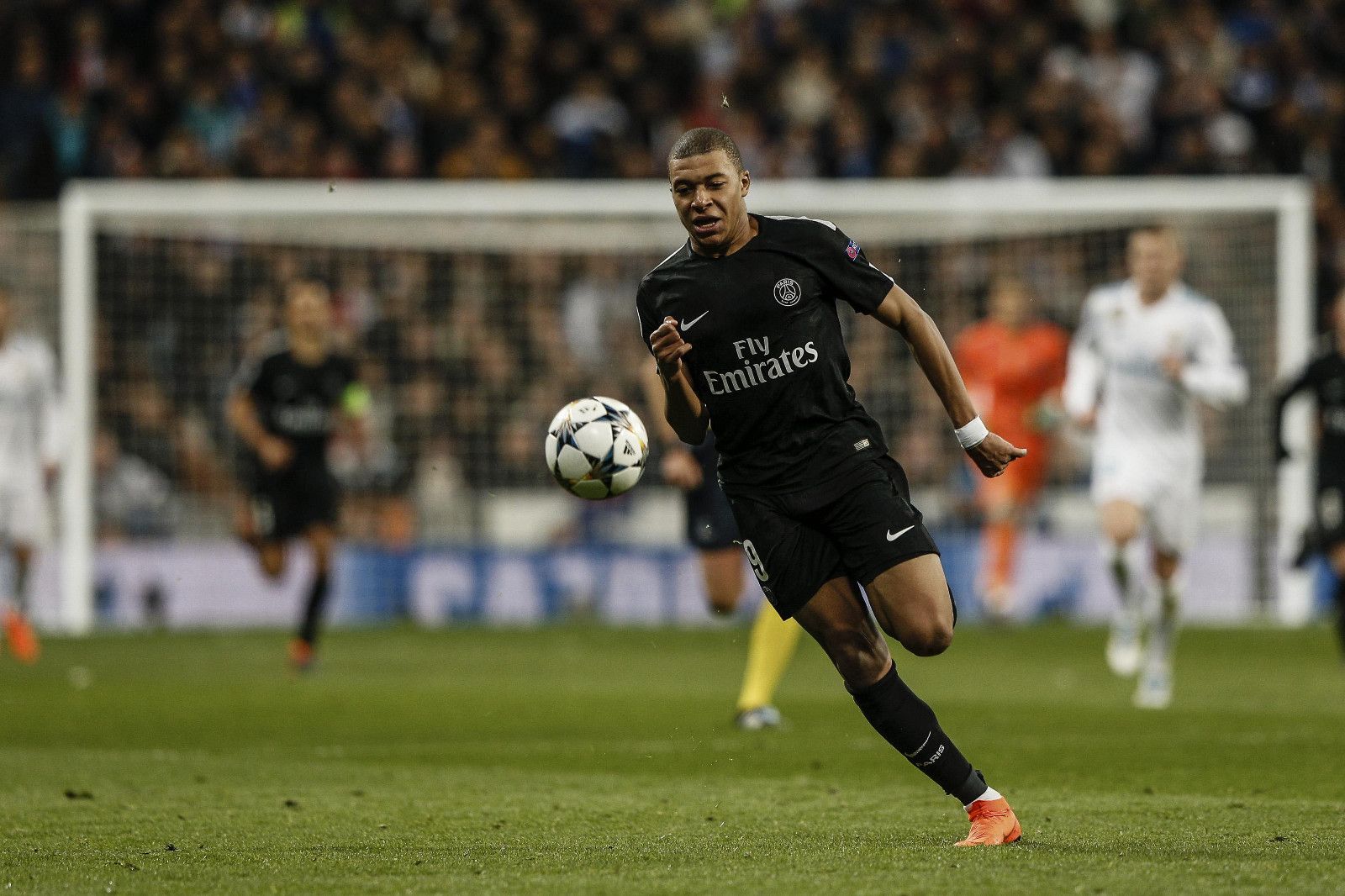 阿拉维斯1-0皇家社会，卢卡斯-博耶点射制胜（卢卡斯-博耶点球一锤定音，阿拉维斯1-0小胜皇家社会）