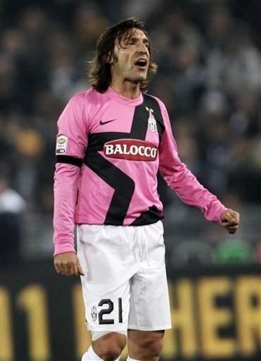 克罗斯：居莱尔和我不是同类型球员，我相信他能在皇马待很久（克罗斯：我和居莱尔类型不同，相信他能在皇马长久立足）