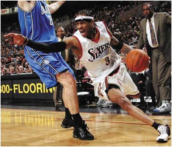 穆雷半场20分5助攻，带队从落后21分追到只差10分（穆雷半场轰下20分5助，率队把21分劣势追至仅差10分）