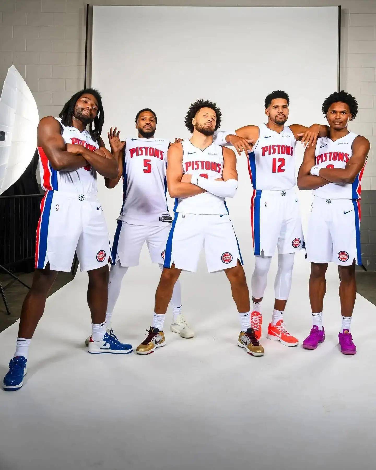 CBA：广东男篮加时险胜北京首钢（CBA：广东加时力克北京首钢）