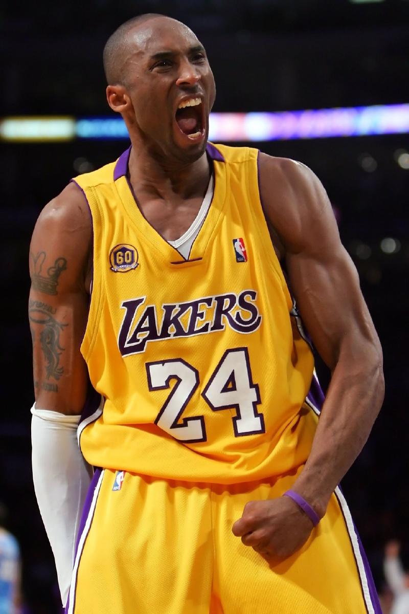 意甲主帅年薪榜：孔蒂、阿莱格里前2，斯帕莱蒂第4，齐沃第8（意甲主帅薪资榜：孔蒂与阿莱格里占据前二，斯帕莱蒂第4、齐沃第8）