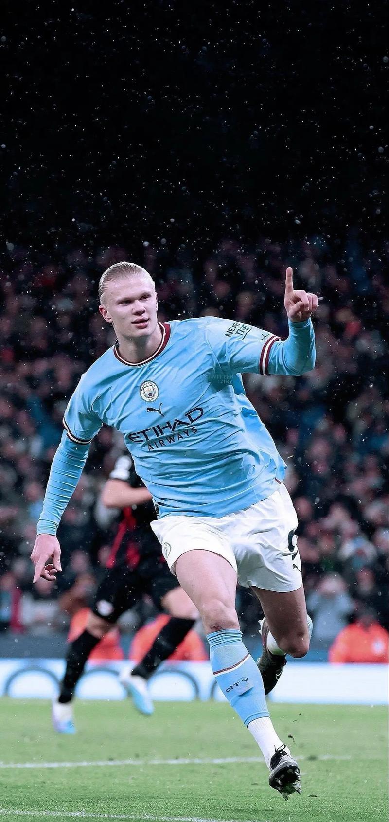 博努奇：我坚信加图索带领国家队走的是正确道路（博努奇：我相信加图索正引领国家队走在正确的方向上）