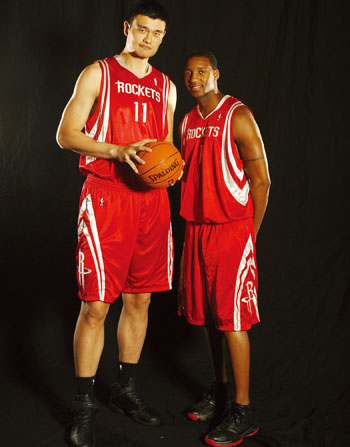 鹈鹕vs篮网前瞻：伤病潮下的突围，鹈鹕盼终结五连败颓势（鹈鹕对篮网前瞻：伤停潮中谋破局，鹈鹕力争终结五连败）