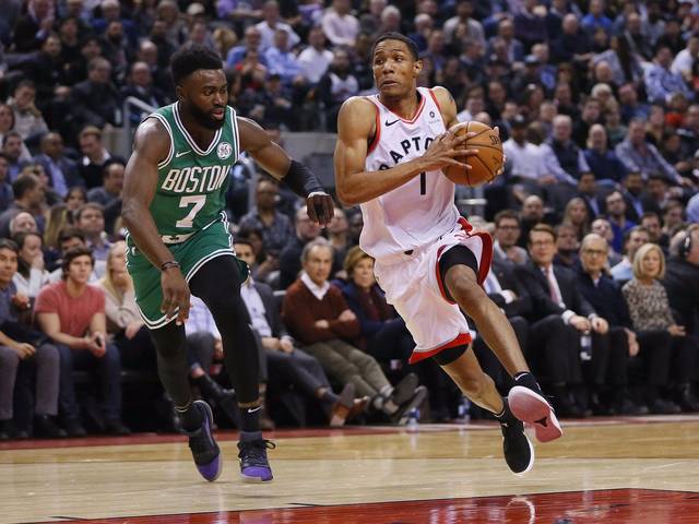 TA：利物浦球迷对阿诺德情感复杂，右路离开他后实力大打折扣（TA：阿诺德成红军球迷的矛盾焦点，右路失去他后战力明显下滑）