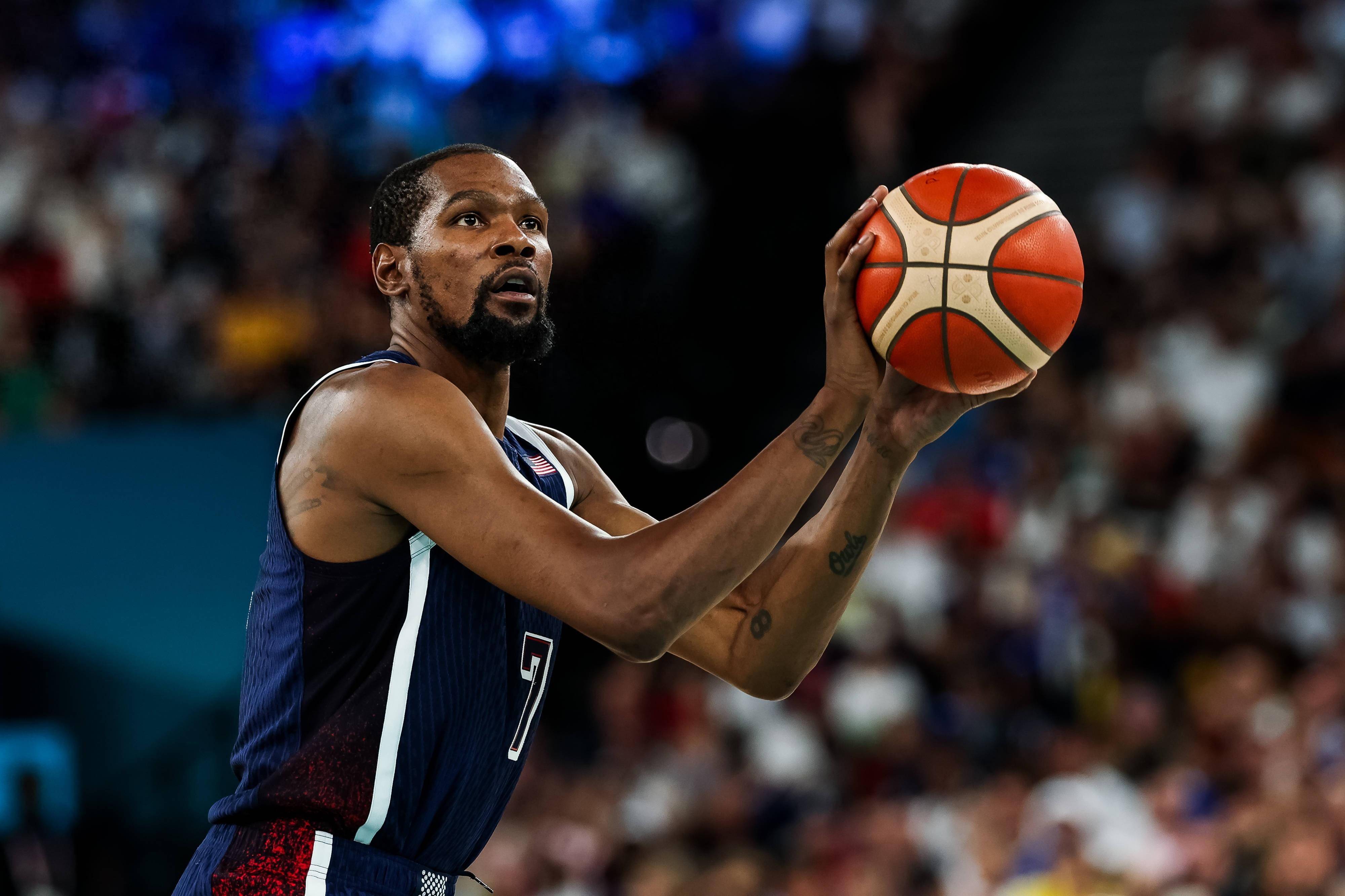 贝尔戈米：利物浦全队的表现低于平均水准，除了索博斯洛伊（贝尔戈米：除索博斯洛伊外，利物浦全队发挥均低于水准）