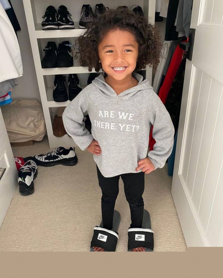 瓜帅：梅西总是做最简单的事情；想赢英超必须保持稳定（瓜迪奥拉：梅西总做最简单的选择，英超夺冠关键在于稳定）