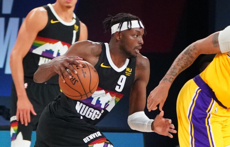 记者：罗马评估迪巴拉续约，任何报价都会远低于现有800万年薪（记者：罗马正评估与迪巴拉续约，报价或显著低于其现有800万年薪）