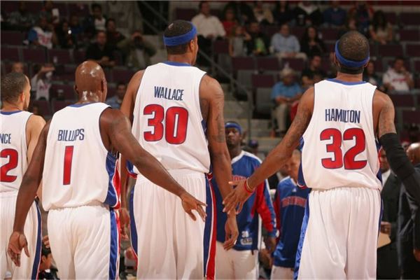 意天空：为预防迈尼昂离队，米兰关注科林蒂安门将乌戈-索萨（意天空：米兰为防迈尼昂离队，正关注科林蒂安门将乌戈-索萨）