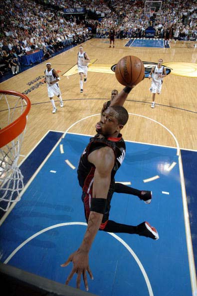 富保罗：湖人该建立热火那种严格文化，这跟迎合球星不矛盾（富保罗：湖人应效仿热火打造严格球队文化，与照顾球星并不冲突）