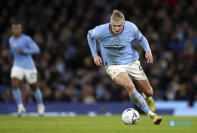 巴黎圣日耳曼内马尔助攻姆巴佩得分（内马尔妙传，姆巴佩为巴黎圣日耳曼破门）